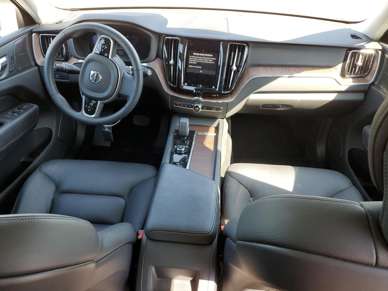 2023 VOLVO XC60 PLUS VIN:YV4L12DN1P1205243