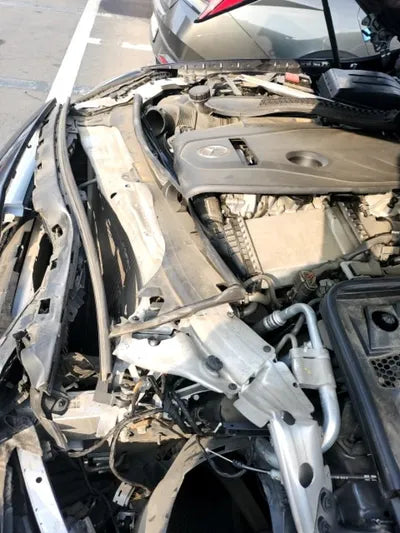 2015 Mercedes-Benz C 200 VIN: