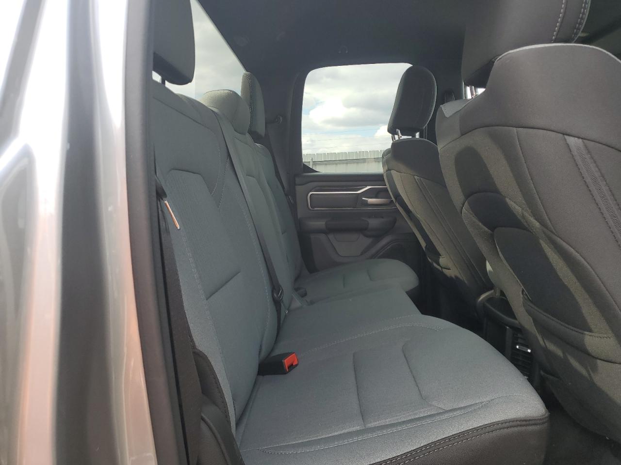 2022 RAM 1500 BIG HORN/LONE STAR VIN:1C6SRFBT8NN362457