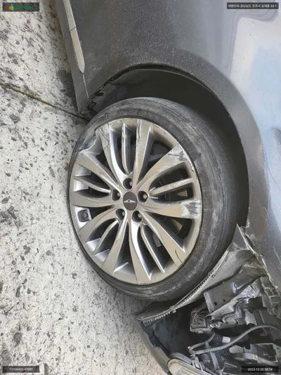 2017 Genesis G80 KMHGN41EDHU209152 VIN:KMHGN41EDHU209152