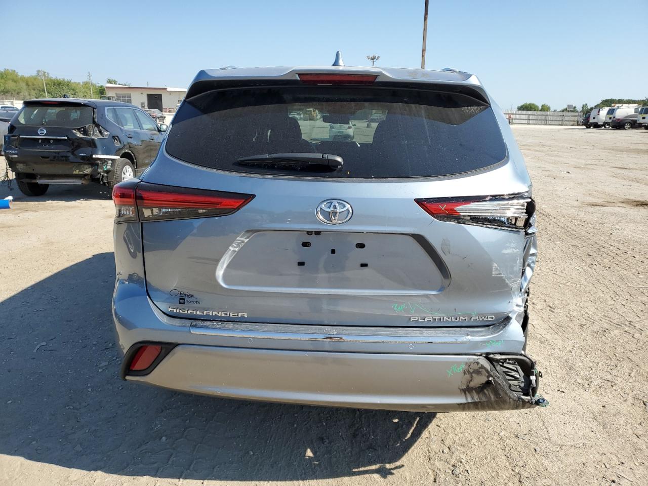 2022 TOYOTA HIGHLANDER PLATINUM VIN:5TDFZRBH7NS200949