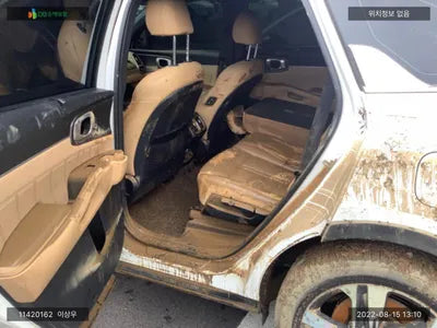 2022 Kia Sorento KNARK81GBNA102372 VIN:KNARK81GBNA102372