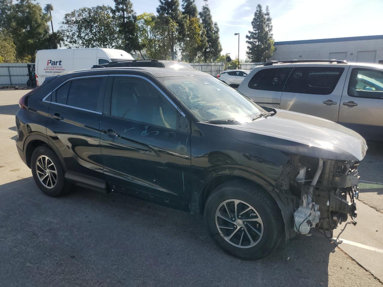 2022 MITSUBISHI ECLIPSE CROSS ES VIN:JA4ASUAA1NZ018100