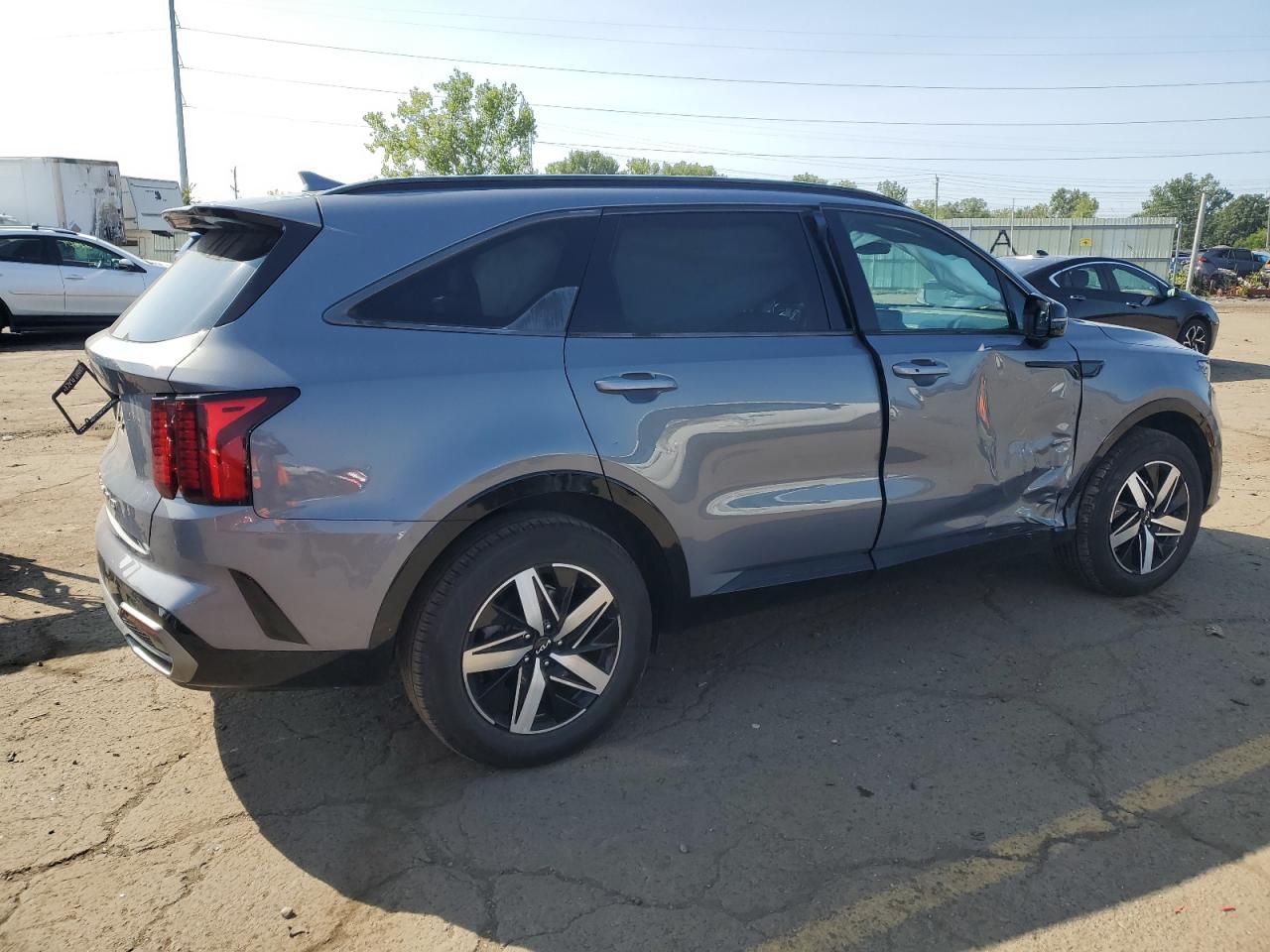 2022 KIA SORENTO S VIN:5XYRL4LC8NG126944