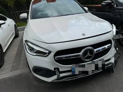 2021 Mercedes-Benz GLA 220 VIN: