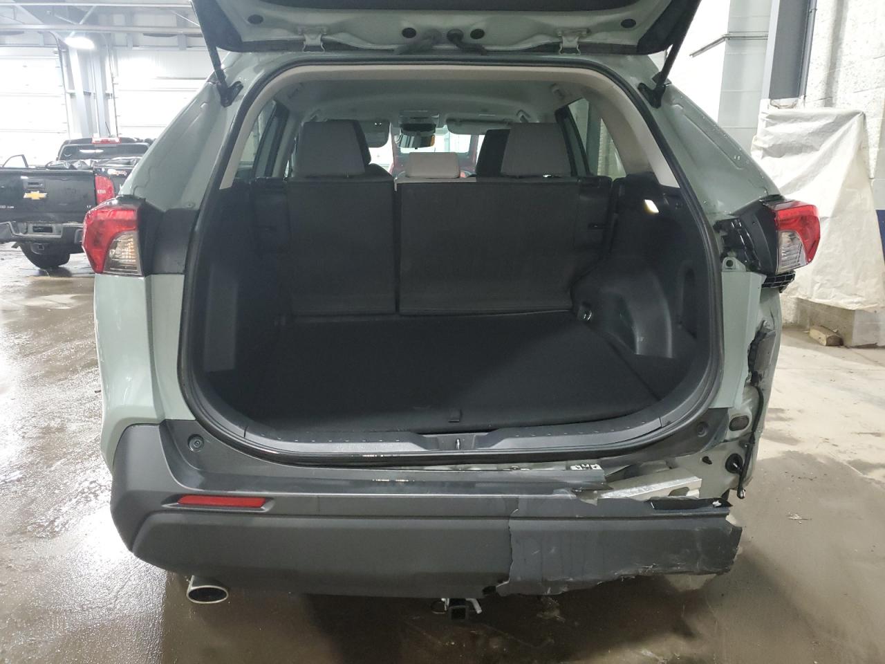 2023 TOYOTA RAV4 XLE VIN:4T3RWRFV7PU094526