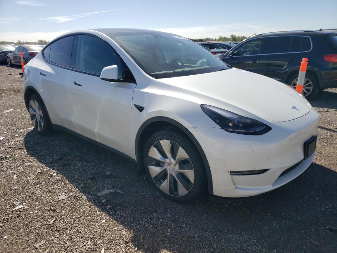 2023 TESLA MODEL Y  VIN:7SAYGAEE6PF760327