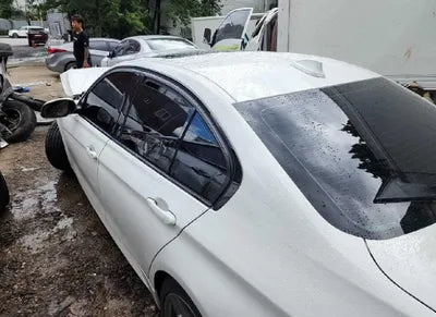 2017 BMW 320 WBA8C5109HA069892 VIN:WBA8C5109HA069892