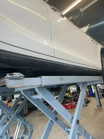 2017 Maserati Ghibli VIN: