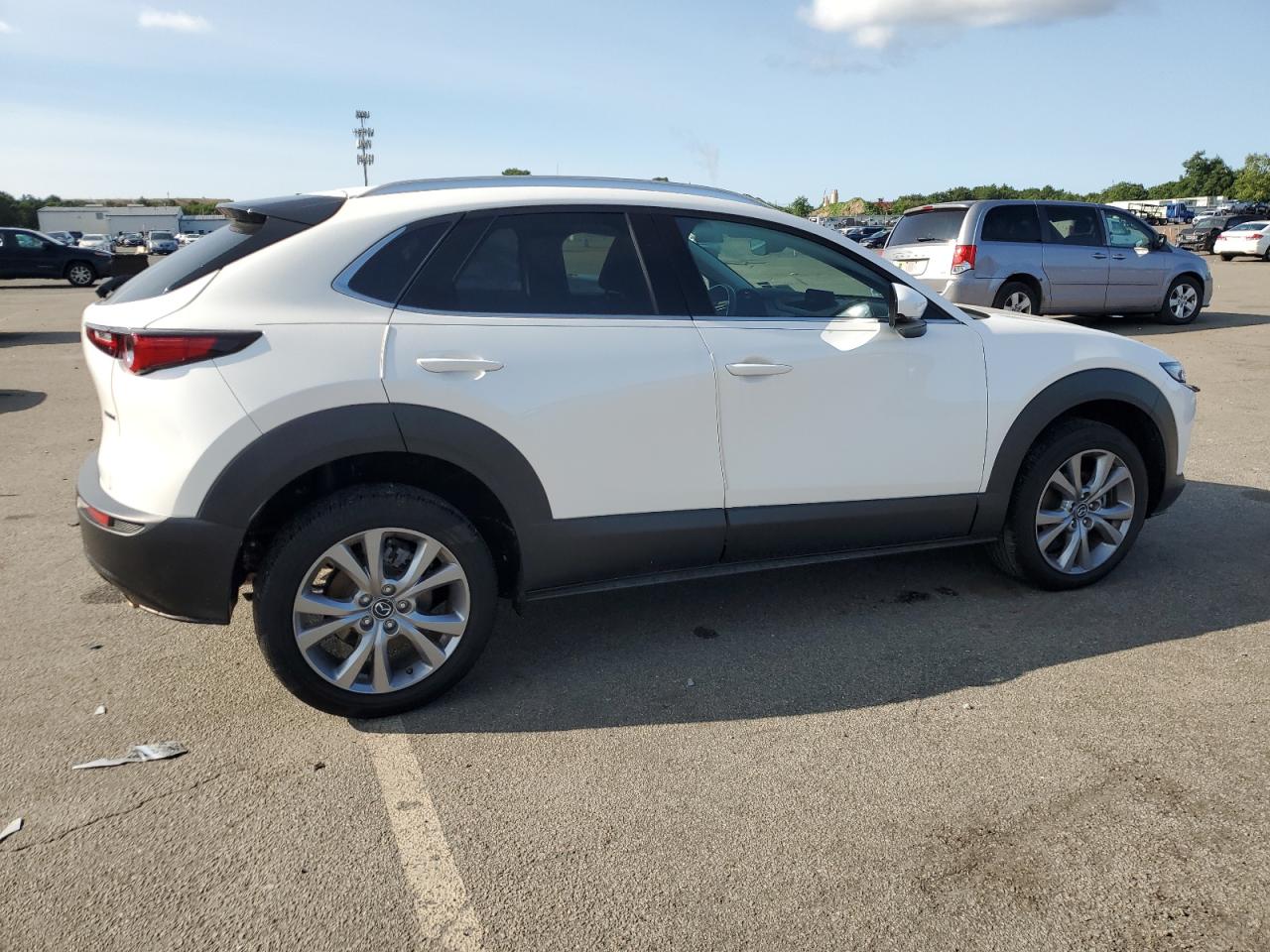 2022 MAZDA CX-30 PREMIUM VIN:3MVDMBDL4NM454664