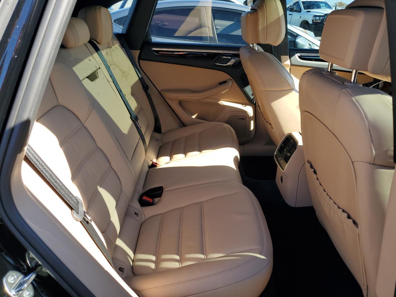 2022 PORSCHE MACAN  VIN:WP1AA2A59NLB07494