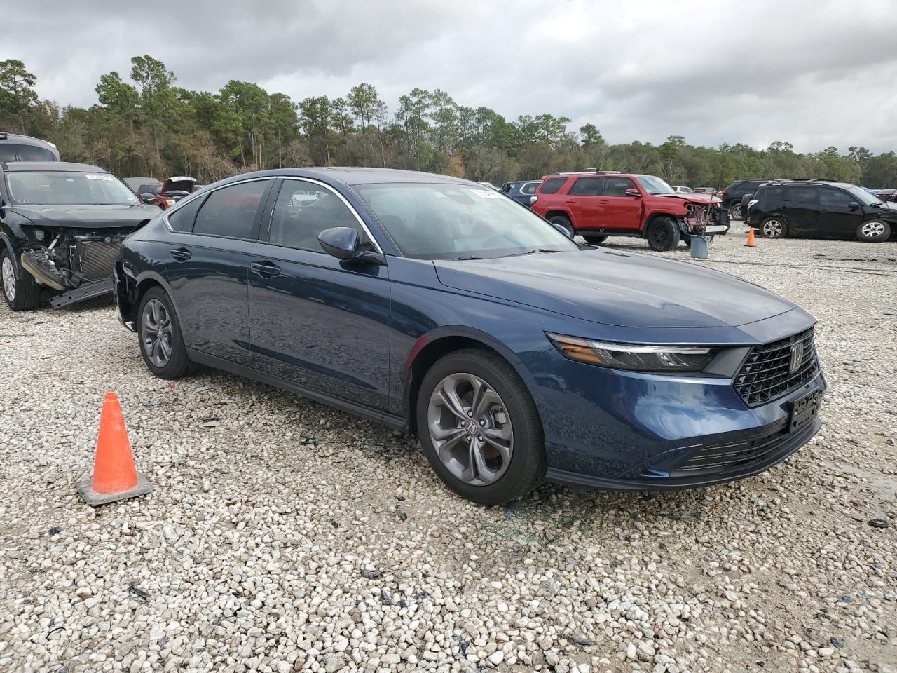 2024 HONDA ACCORD EX VIN:1HGCY1F32RA042109