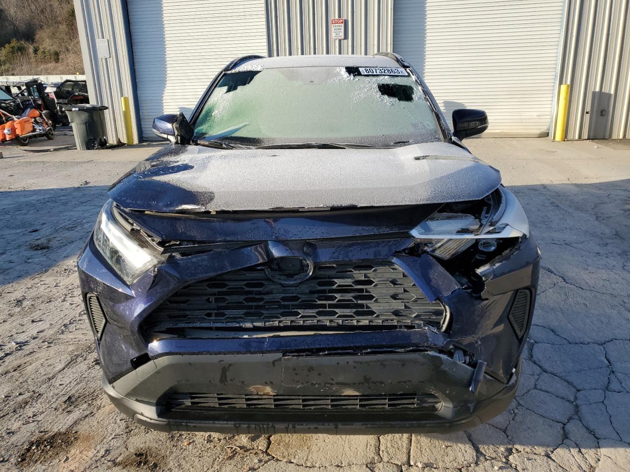 2022 TOYOTA RAV4 XLE VIN:JTMRWRFV4NJ054805