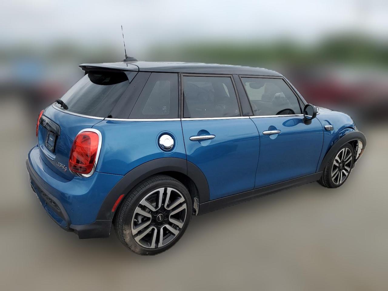 2022 MINI COOPER S VIN:WMW53DK05N2S25833