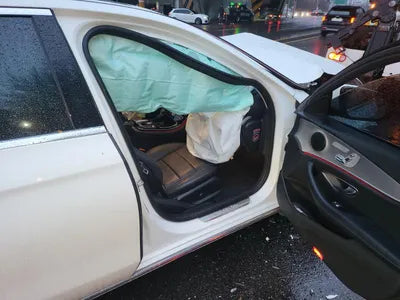 2016 Mercedes-Benz E 200 WDDZF4CB4HA111561 VIN:WDDZF4CB4HA111561