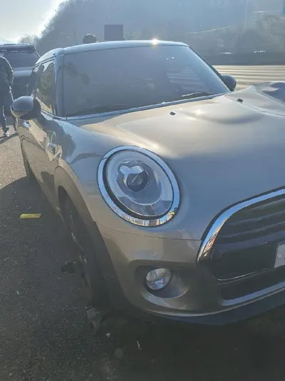 2017 MINI Cooper VIN: