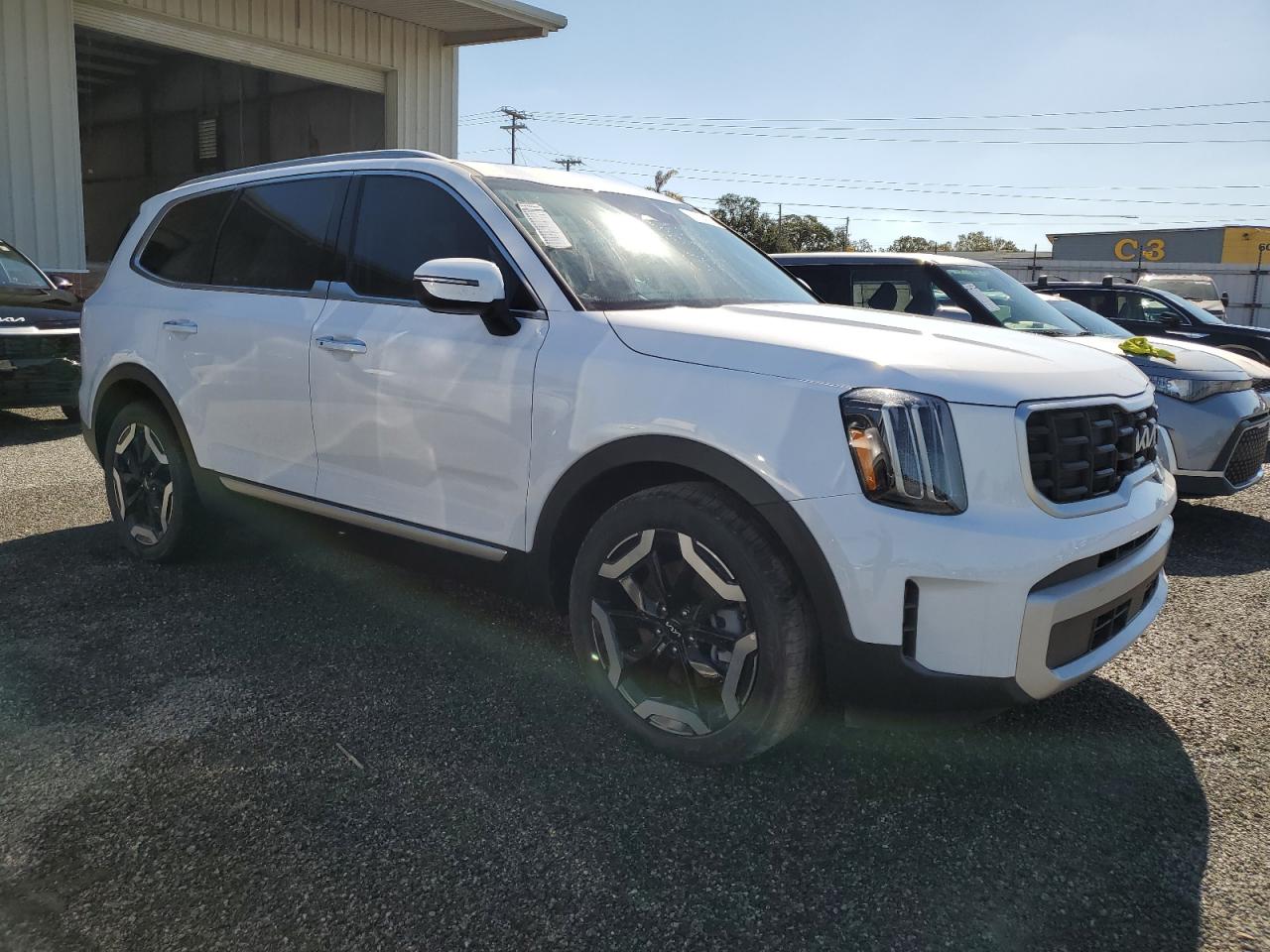 2024 KIA TELLURIDE S VIN:5XYP64GC8RG553328