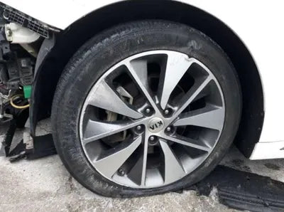 2016 Kia K5 KNAGX415GGA072028 VIN:KNAGX415GGA072028