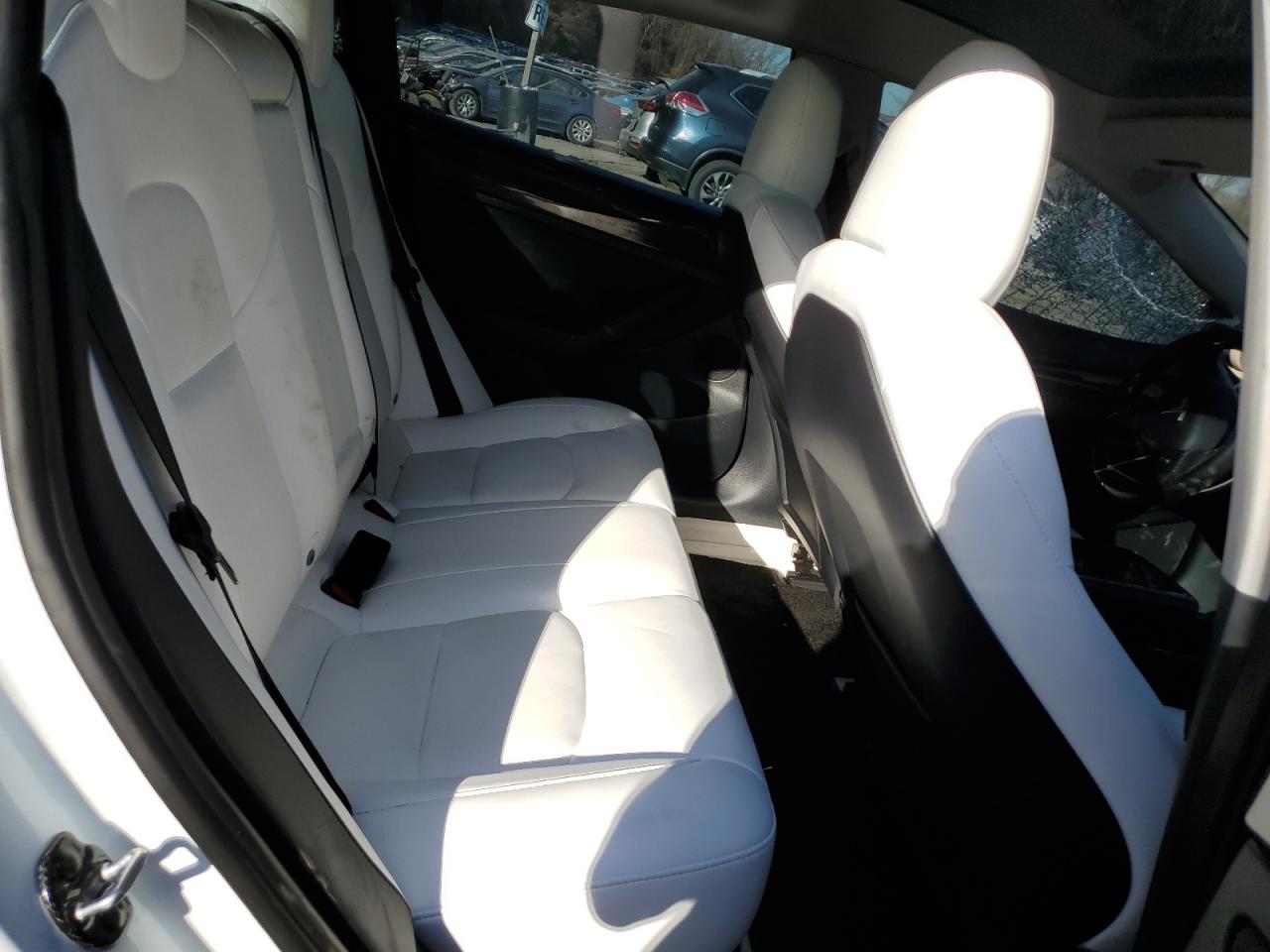 2023 TESLA MODEL 3  VIN:5YJ3E1EC9PF585681