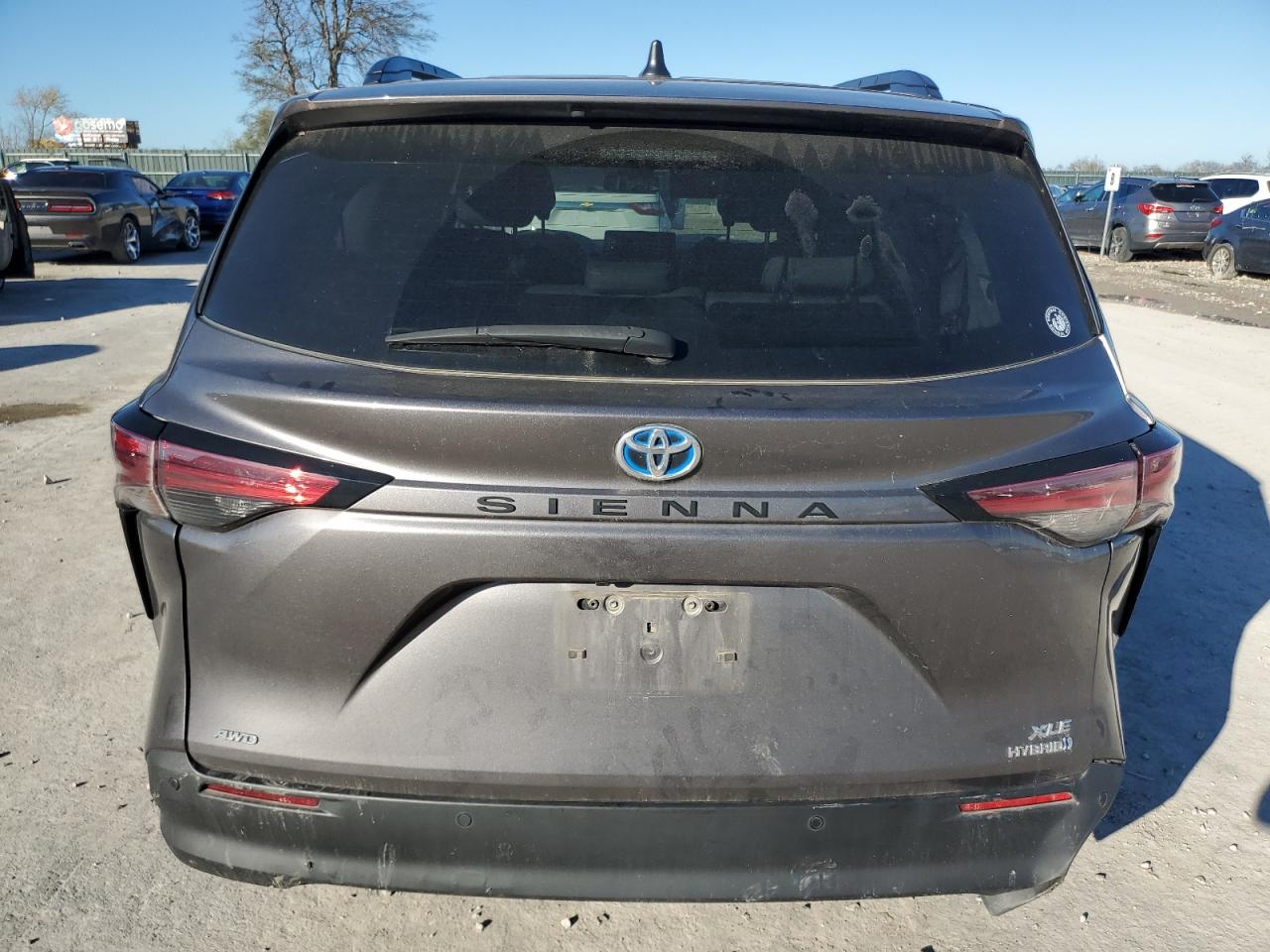 2022 TOYOTA SIENNA XLE VIN:5TDJSKFC2NS057851