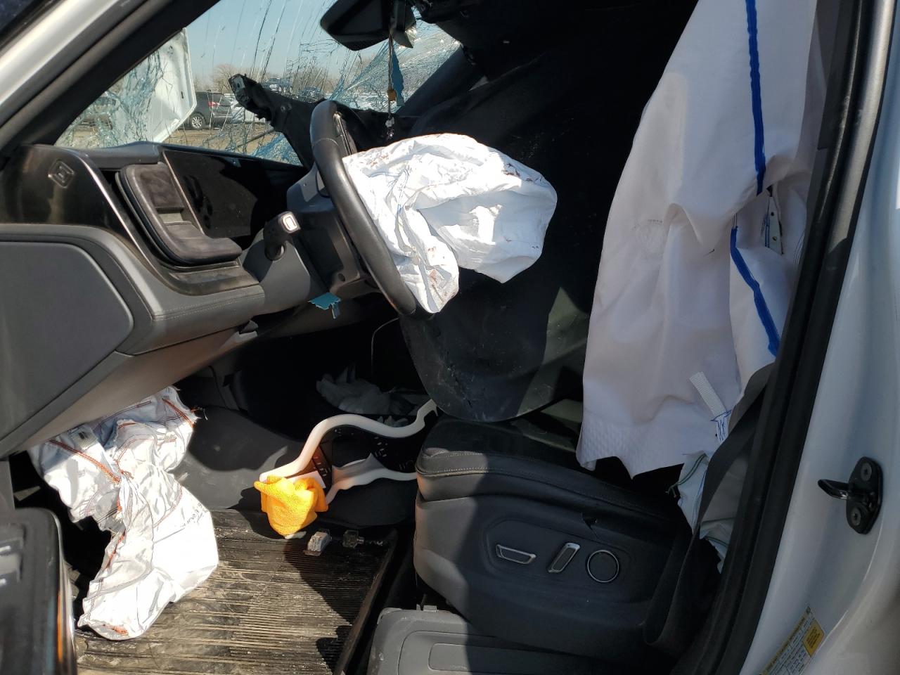 2022 RIVIAN R1T LAUNCH EDITION VIN:7FCTGAAL5NN004251