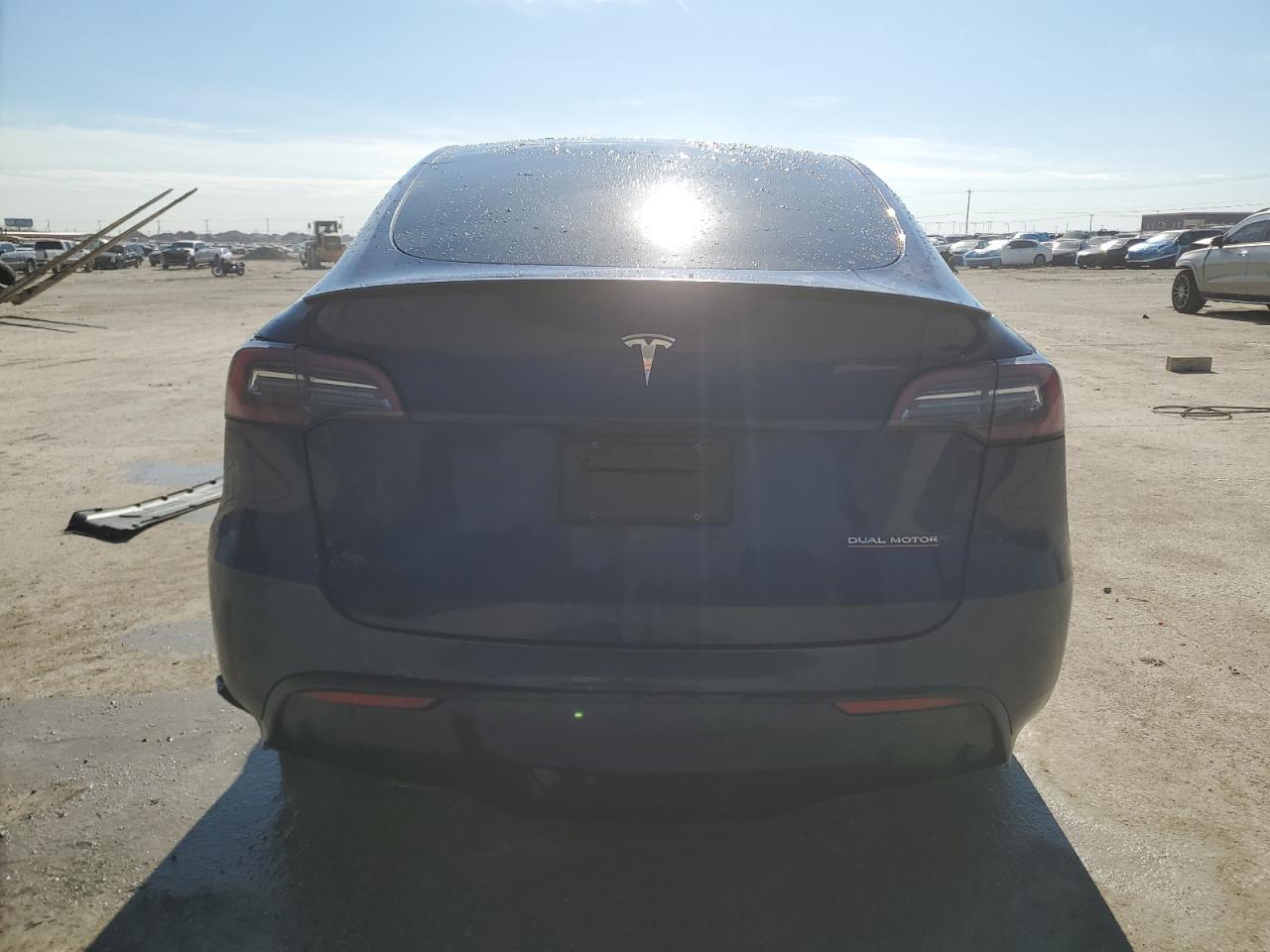 2022 TESLA MODEL Y  VIN:7SAYGDEF2NF388086