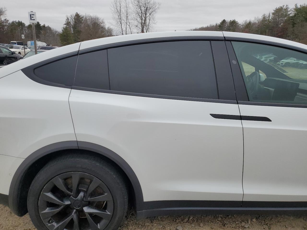 2022 TESLA MODEL X  VIN:7SAXCAE54NF354888