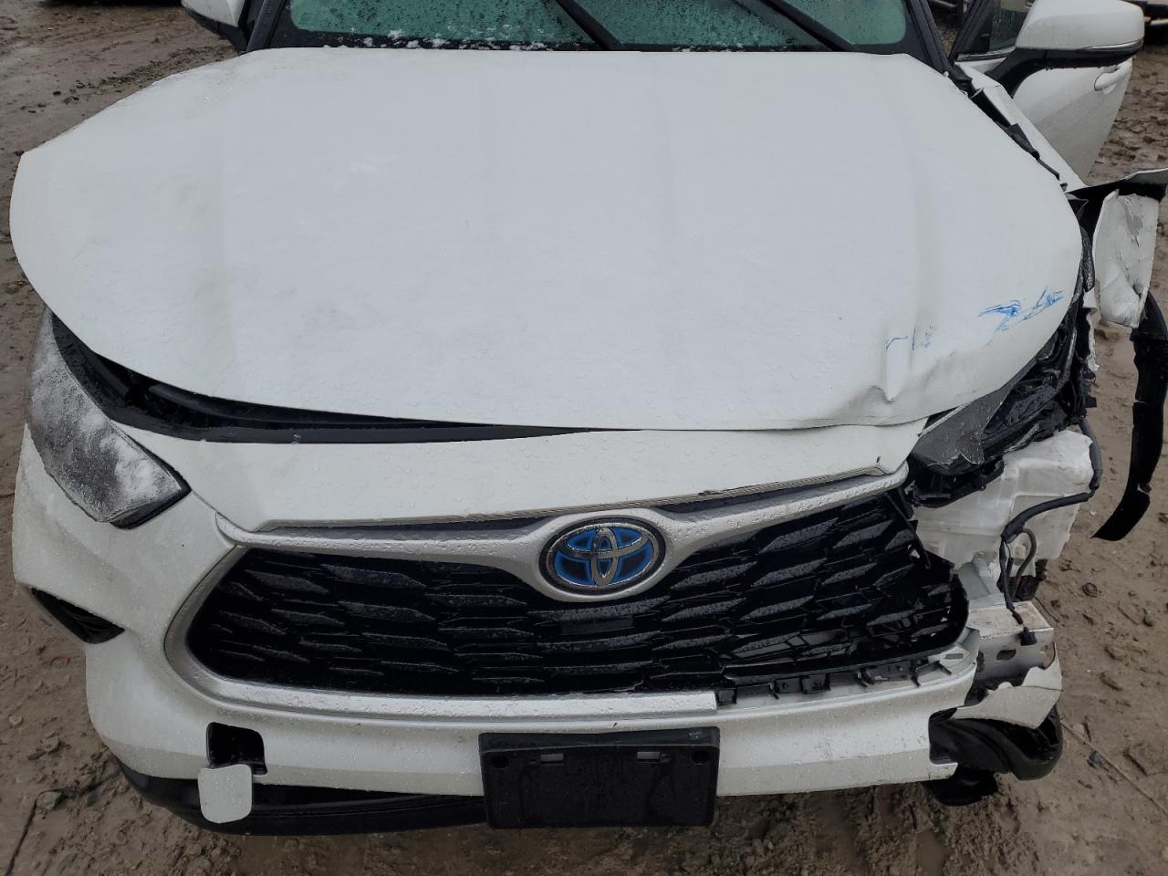 2022 TOYOTA HIGHLANDER HYBRID LE VIN:5TDBBRCH7NS560224
