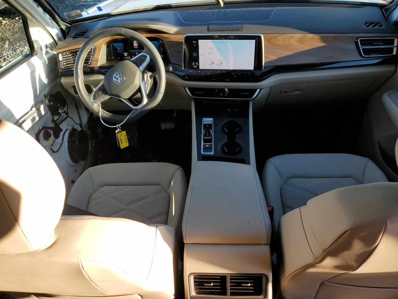 2024 VOLKSWAGEN ATLAS SE VIN:1V2LR2CA9RC504480