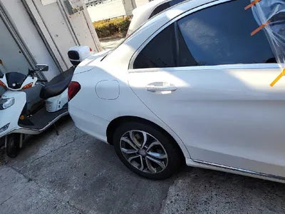 2016 Mercedes-Benz C 220 624KMWDDWF0EB4GR1 VIN:624KMWDDWF0EB4GR1