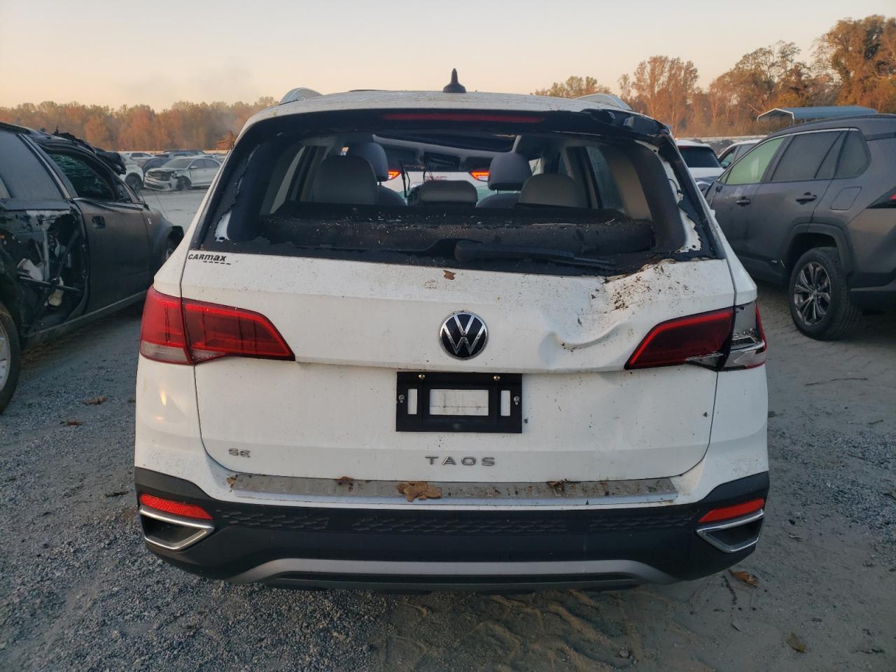 2022 VOLKSWAGEN TAOS SE VIN:3VVTX7B22NM019462