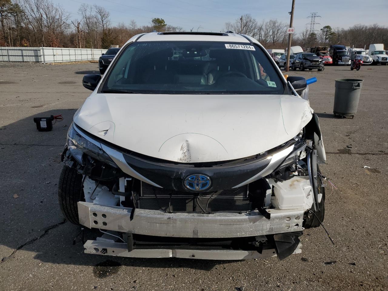 2023 TOYOTA SIENNA XSE VIN:5TDDSKFCXPS091844