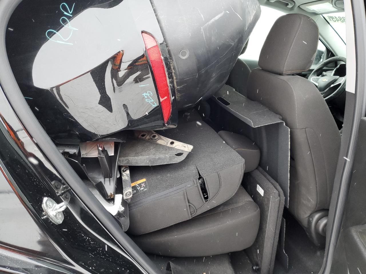 2023 CHEVROLET EQUINOX LT VIN:3GNAXUEGXPL223857