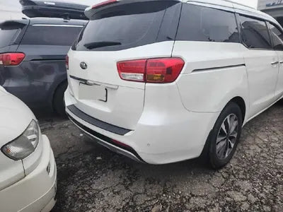 2014 Kia Carnival VIN: