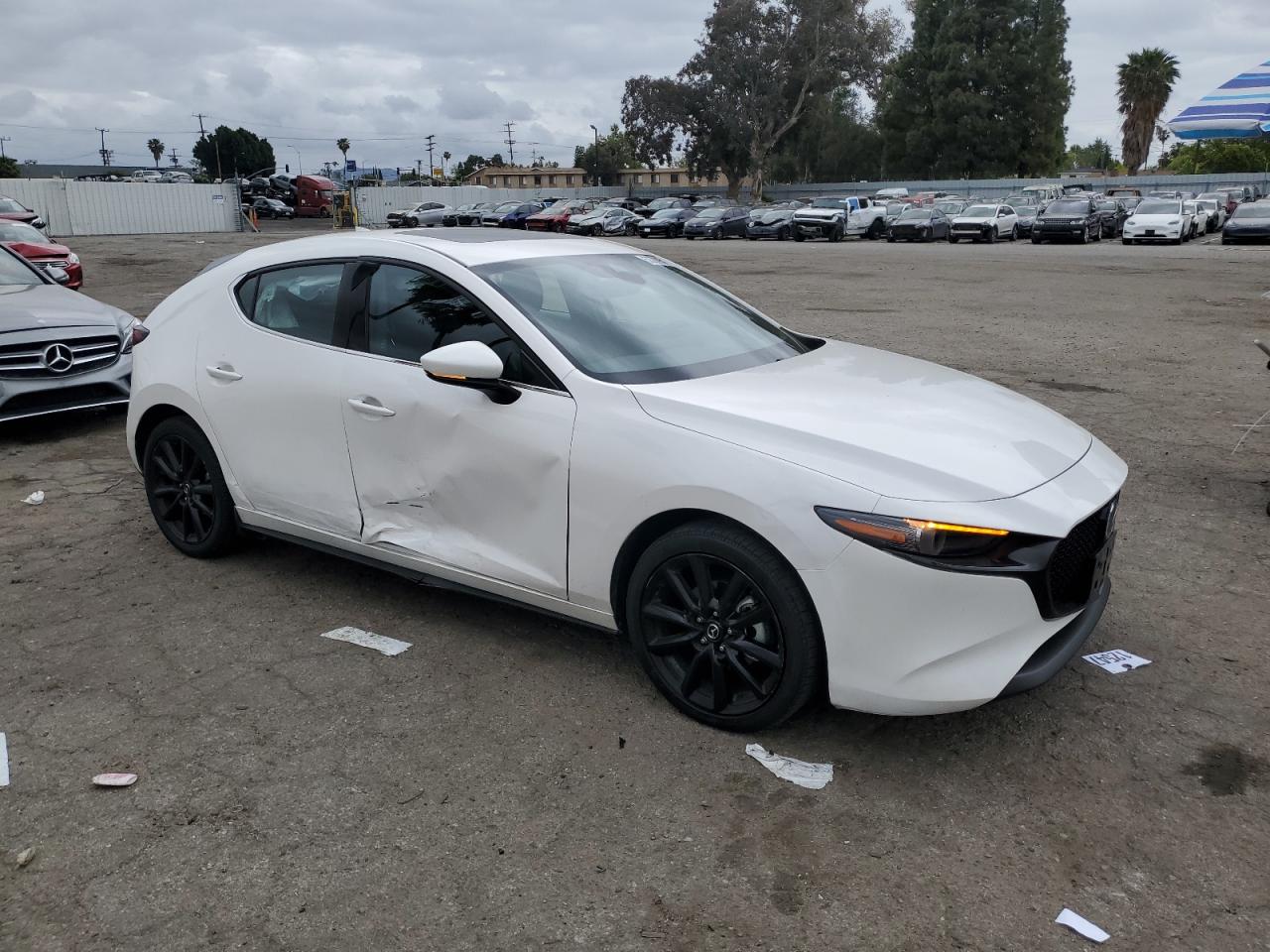 2022 MAZDA 3 PREMIUM VIN:JM1BPAML0N1518612