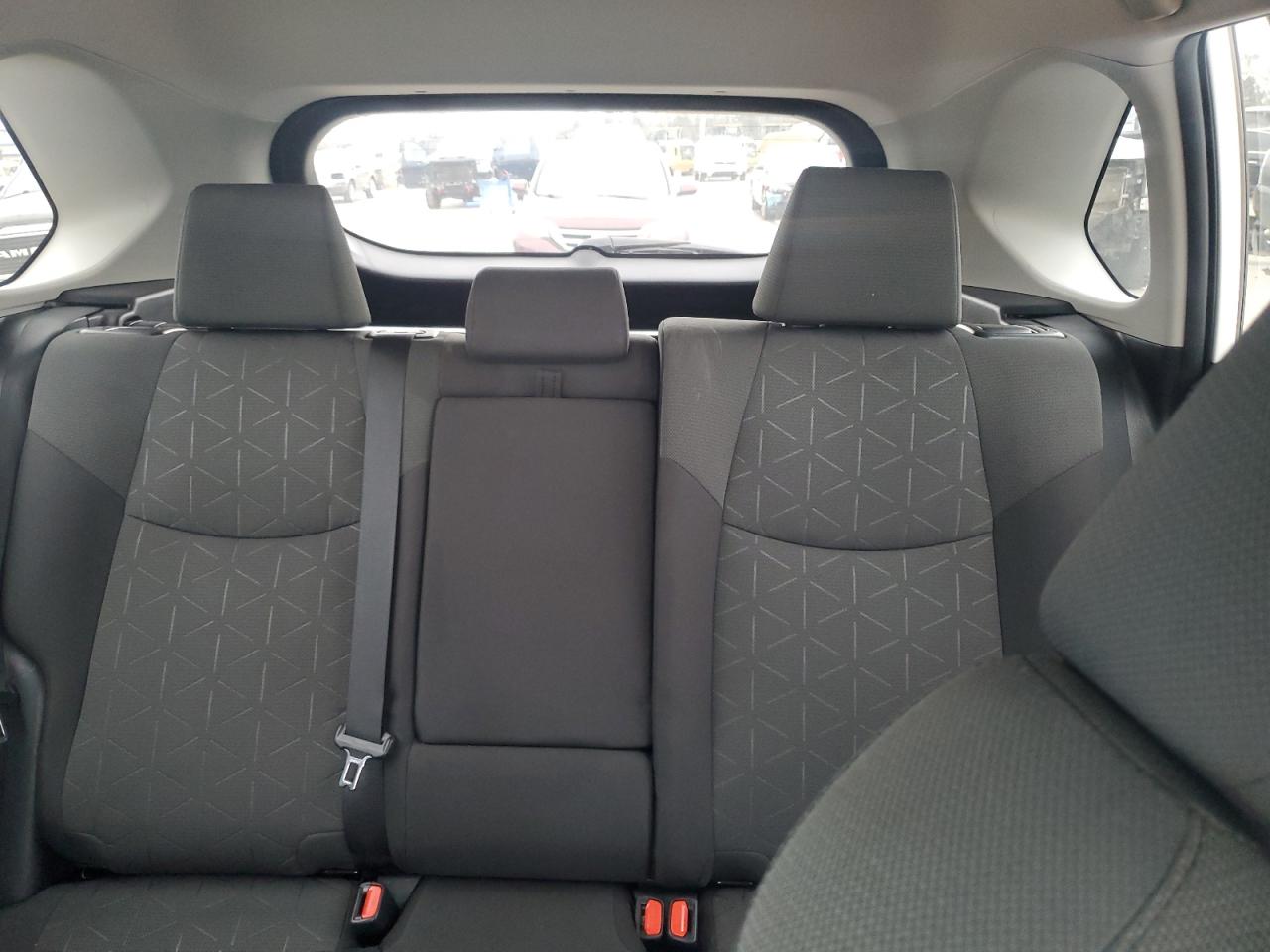 2022 TOYOTA RAV4 XLE VIN:2T3W1RFV3NC198494