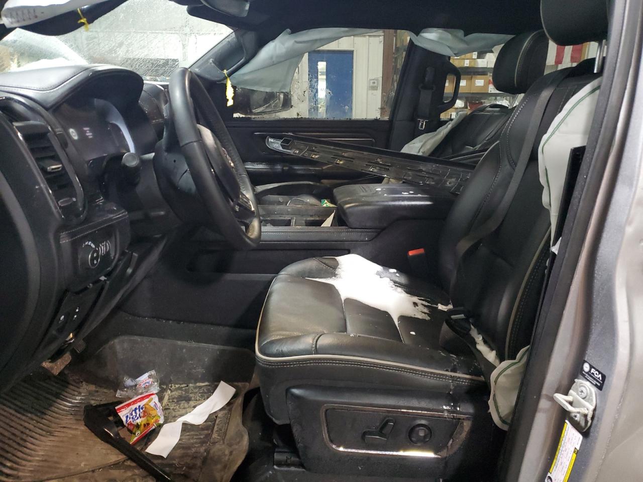 2024 RAM 1500 LIMITED VIN:1C6SRFHT6RN225093