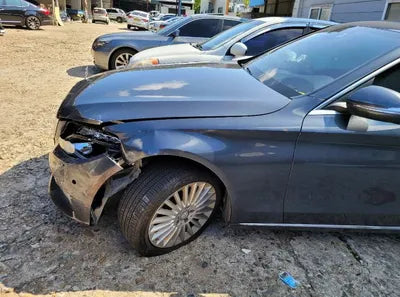 2015 Mercedes-Benz C 220 VIN: