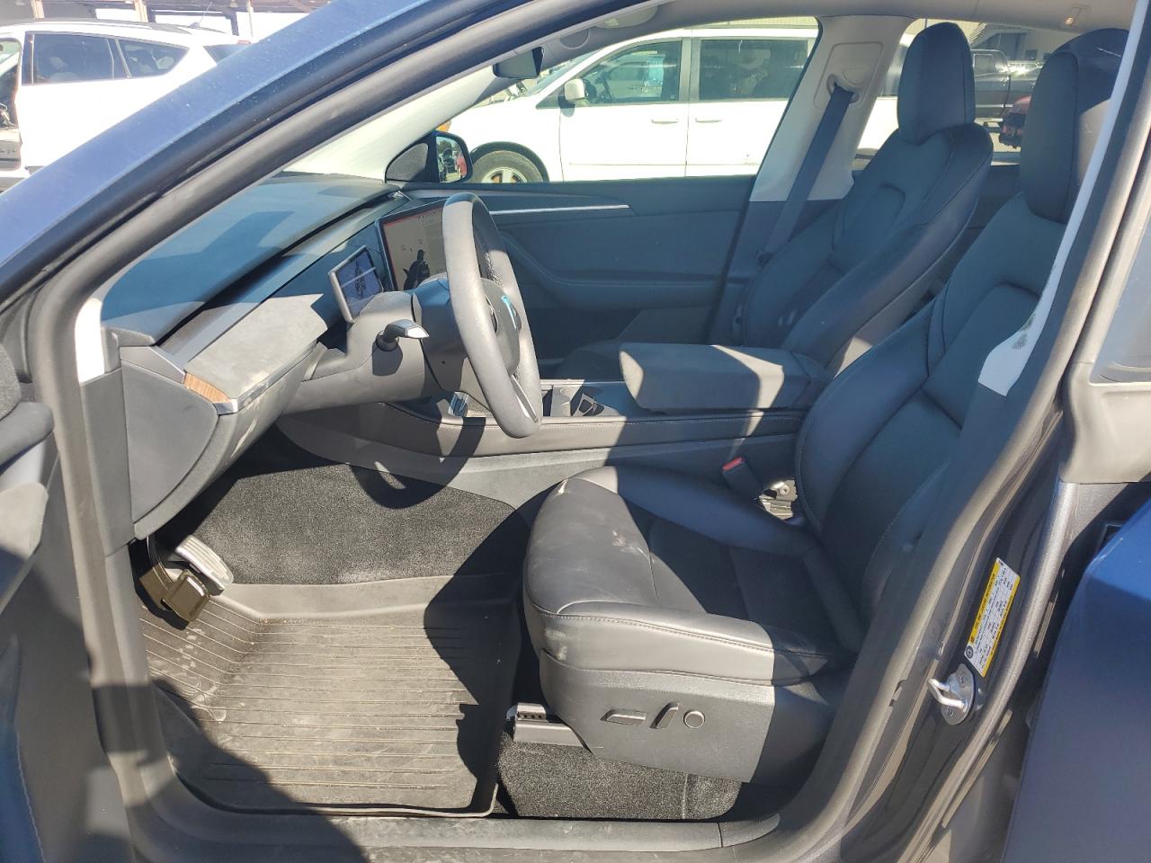 2023 TESLA MODEL Y  VIN:7SAYGDEE4PF873887