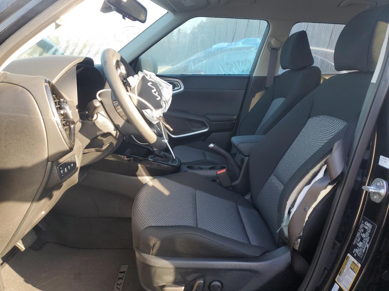 2024 KIA SOUL LX VIN:KNDJ23AU9R7235731