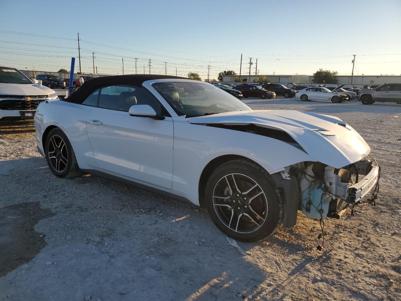 2022 FORD MUSTANG  VIN:1FATP8UH6N5120344