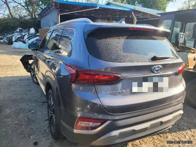 2018 Hyundai Santa FE VIN: