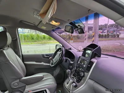 2014 Kia Carnival VIN: