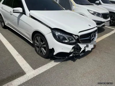 2015 Mercedes-Benz E 220 WDDHF0CB8GB208162 VIN:WDDHF0CB8GB208162