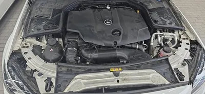 2018 Mercedes-Benz C 250 VIN: