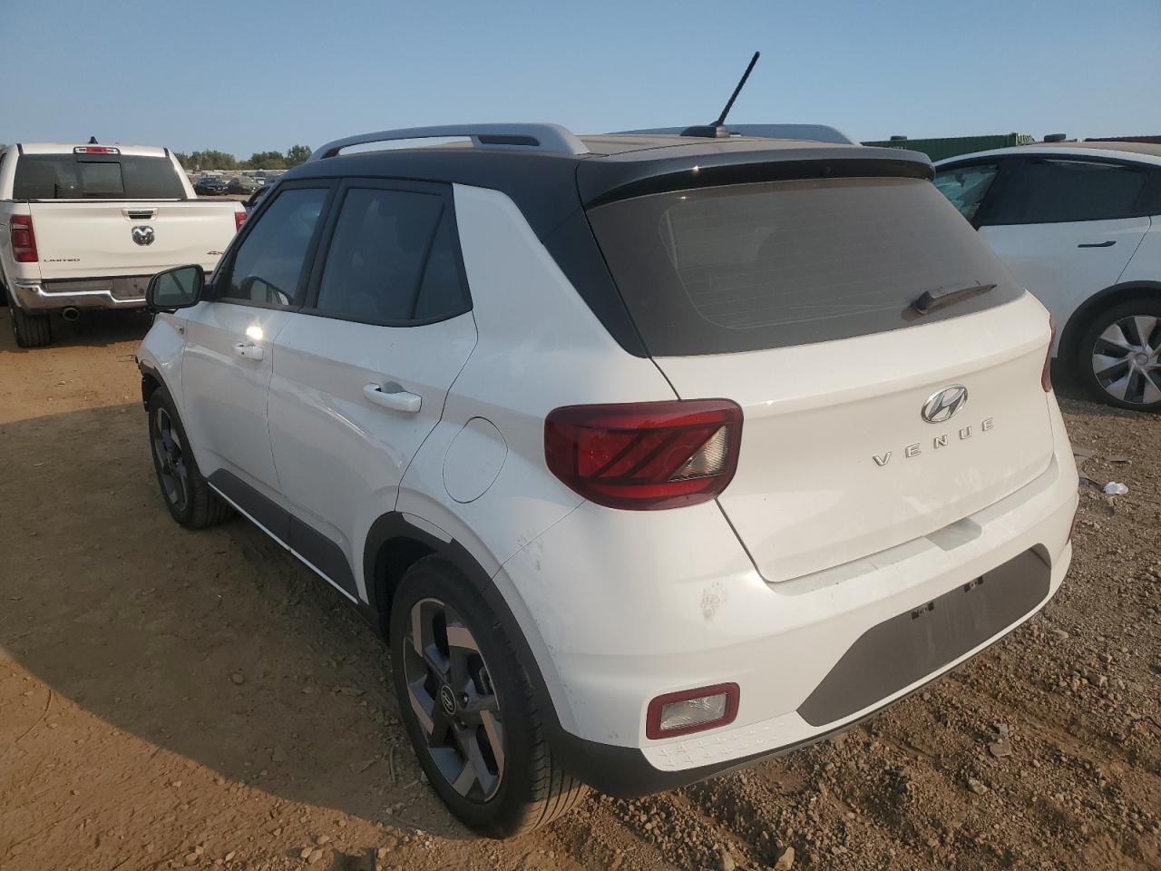 2023 HYUNDAI VENUE SEL VIN:KMHRC8A30PU251962