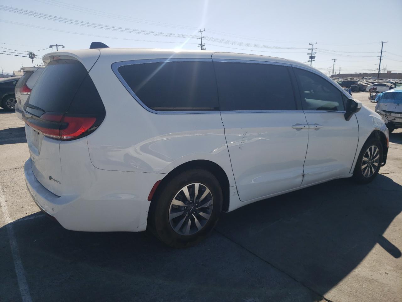 2023 CHRYSLER PACIFICA HYBRID TOURING L VIN:2C4RC1L73PR543775