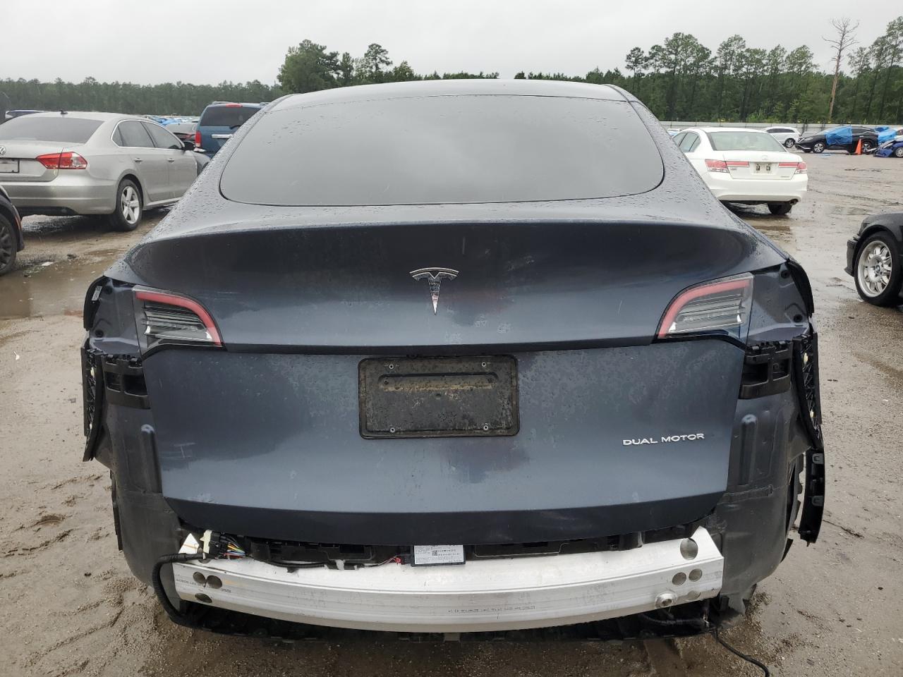 2022 TESLA MODEL Y  VIN:7SAYGDEE0NF438894