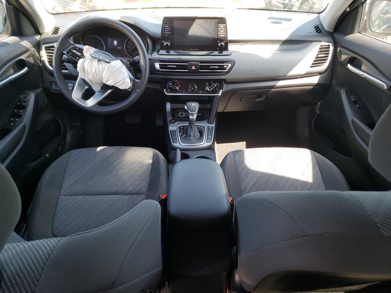 2023 KIA SELTOS LX VIN:KNDEPCAA2P7366750