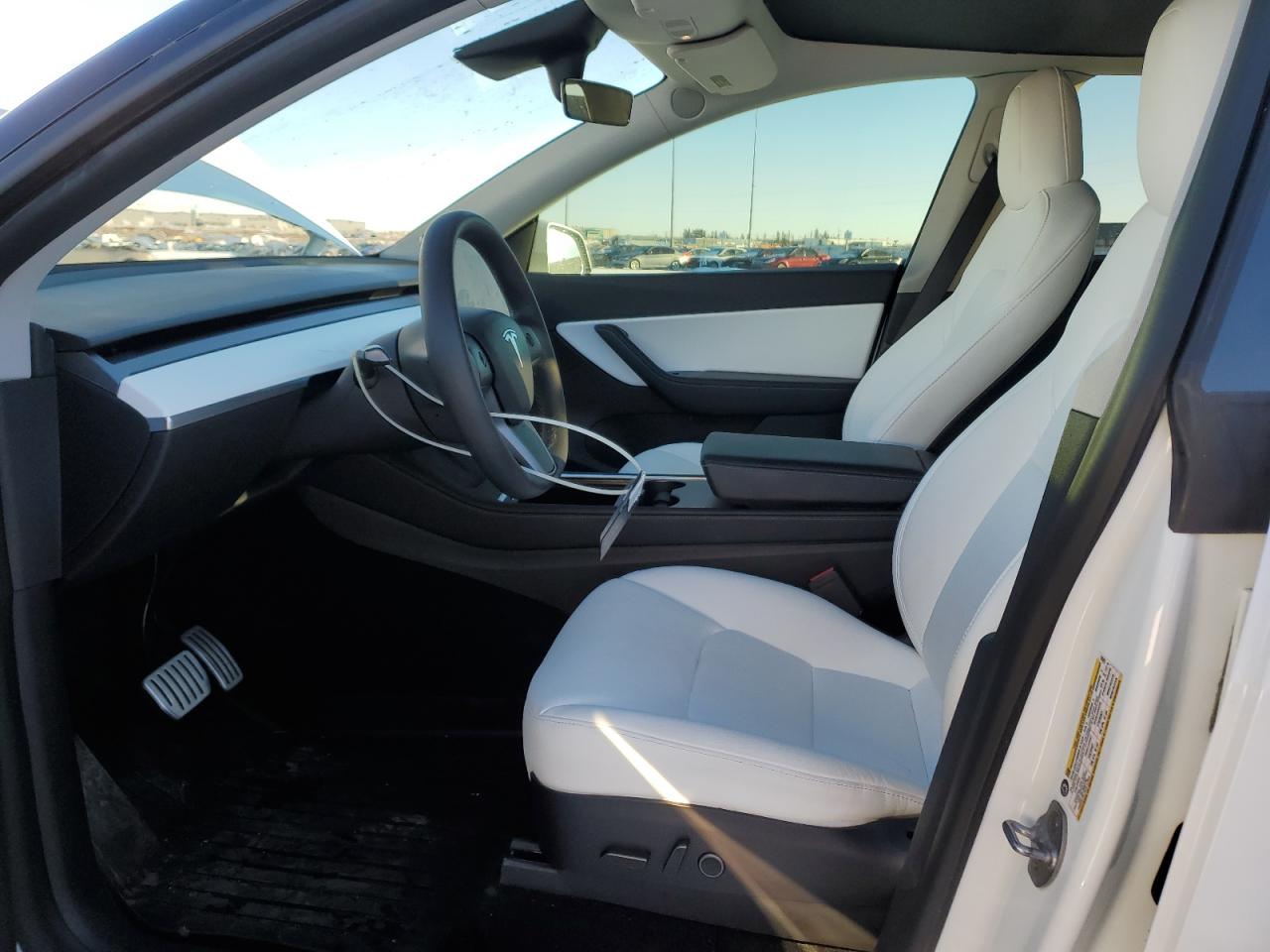 2022 TESLA MODEL Y  VIN:7SAYGDEF2NF326025